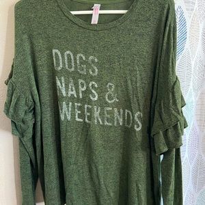 Long sleeve shirt with ruffle sleeves